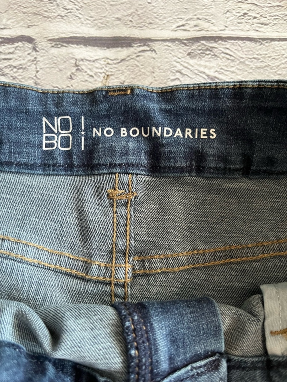 NEW no boudaries Indigo Distressed Denim Mini Skirt - Picture 3 of 7